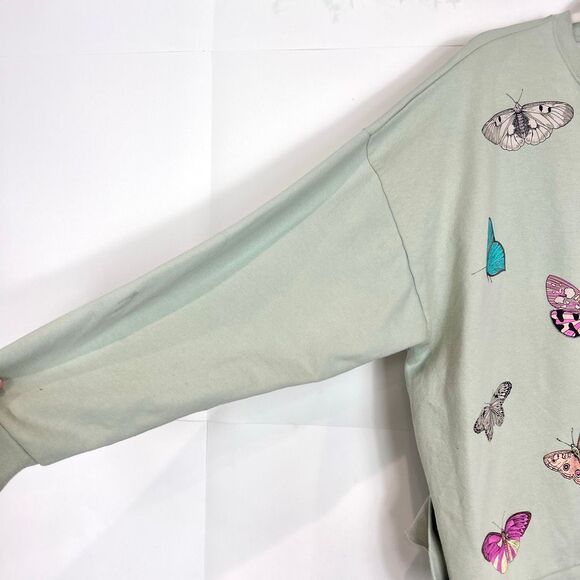 Womens butterfly crewneck sweatshirt XL Graphic Cozy Sweater Extra large insect - Picture 6 of 10